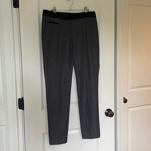 Banana Republic size 8 dress pants gray with black detail